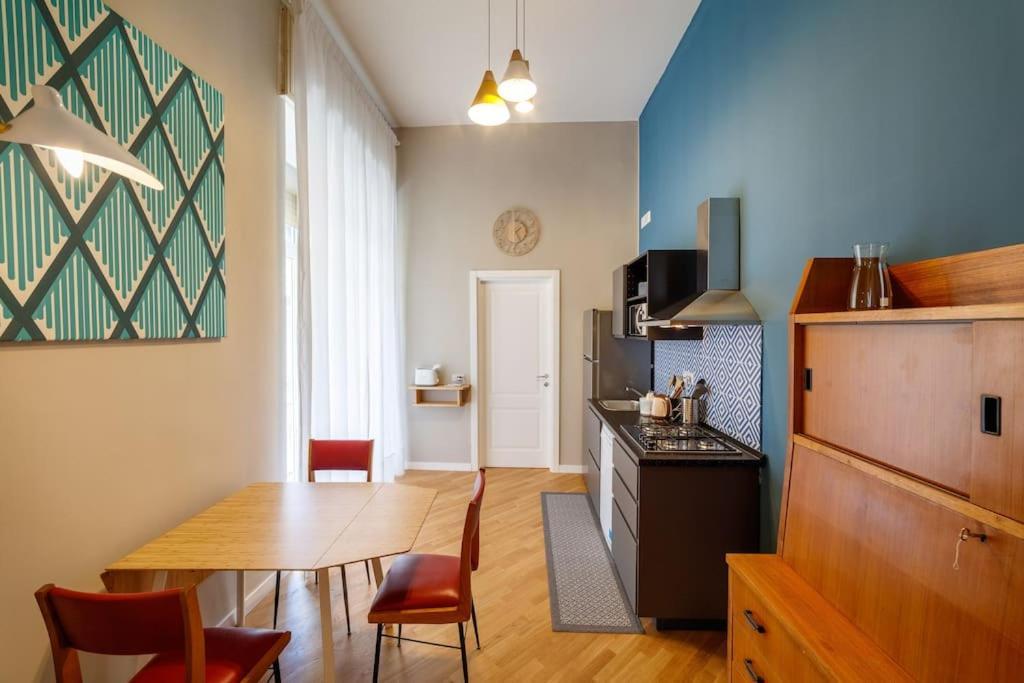 Appartement Bellini Design Complete Three Bd With Three Bath By Houseinnaples Napels